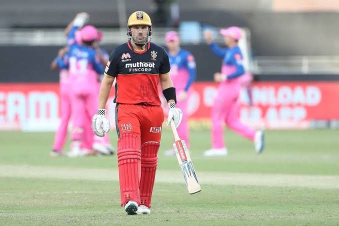 10 खिलाडी़ जो नहीं बिके थे IPL नीलामी में पर बतौर रिप्लेसमेंट दूसरे लेग में आ सकते हैं नज़र