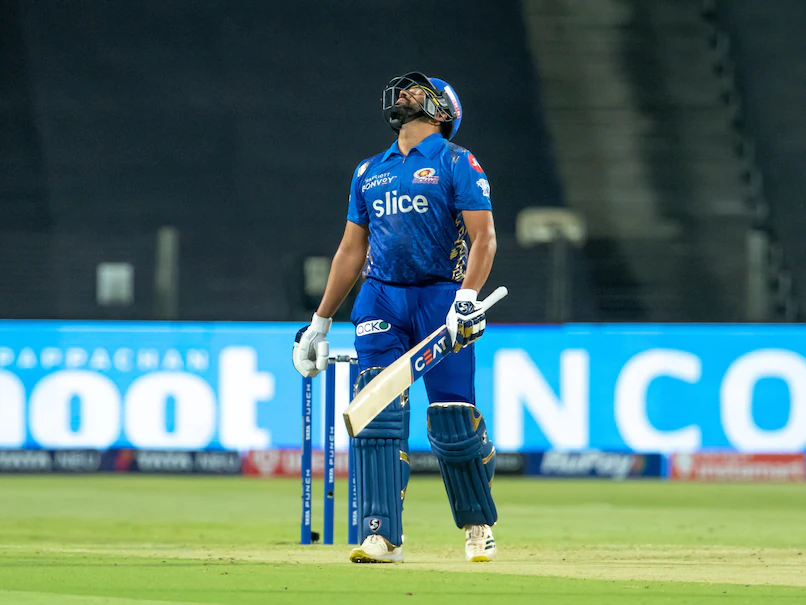 इन 5 खिलाड़ियों ने अपने खराब प्रदर्शन से कर दिया IPL 2022 का पूरा मजा किरकिरा, फैंस को थी इनसे काफी...