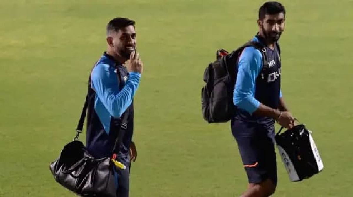 jasprit bumrah-ms dhoni-Video