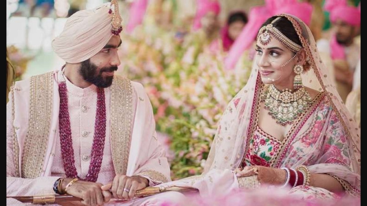 Jasprit Bumrah's Wife Sanjana Ganesan