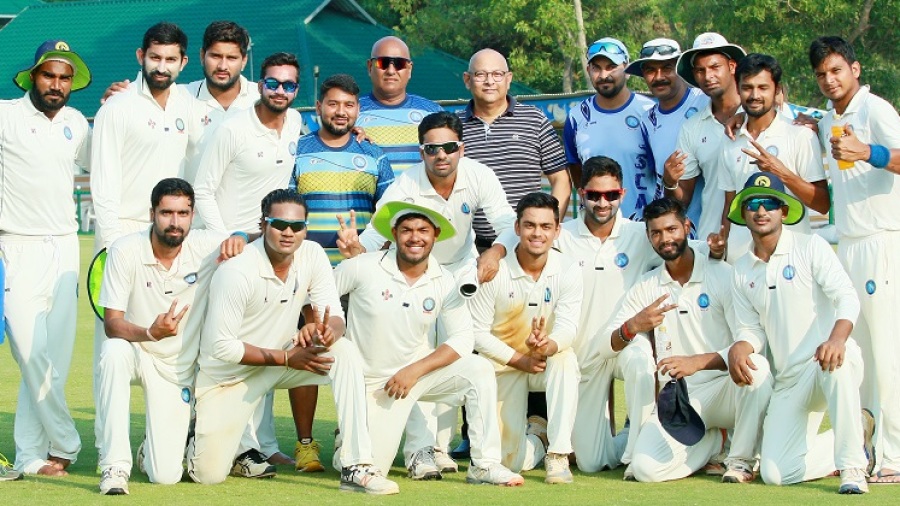 धोनी की घरेलू टीम बनी सिकंदर, अंतिम ओवरों में जीती हारी हुई बाजी