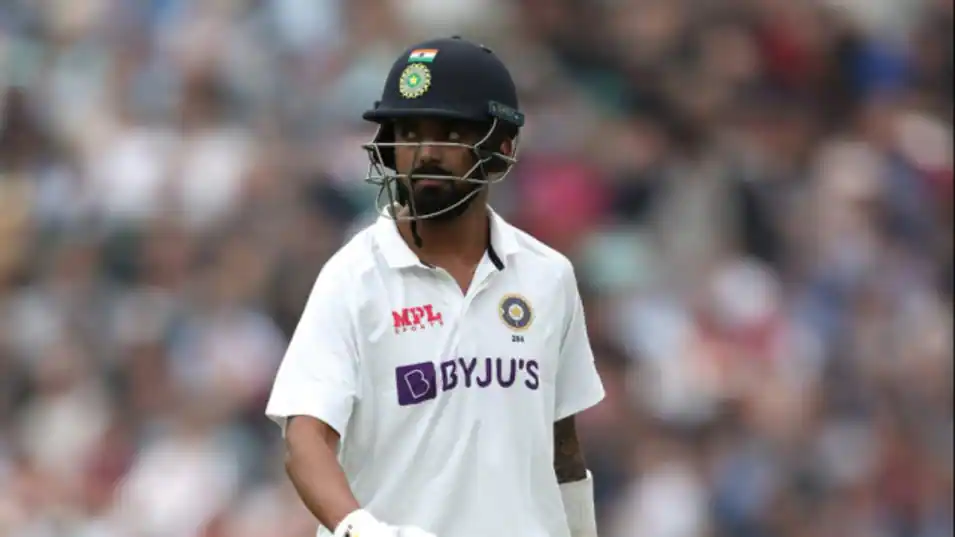 IND vs SA: विराट, द्रविड़ ने सीरीज शुरु होने से पहले मैदान पर फुटबॉल-बॉलीवॉल में आजमाए हाथ, आप भी दे...