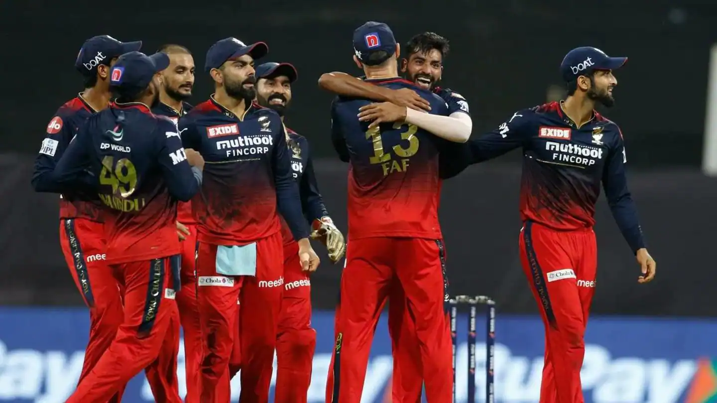 IPL 2023: मिनी ऑक्शन से पहले RCB ने इन 5 खिलाड़ियों को दिखाया टीम से बाहर का रास्ता, देखिए रिलीज़-रिटे...