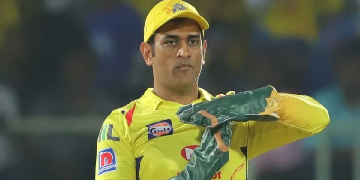 महेंद्र सिंह धोनी नहीं हैं DRS के बादशाह, ये विकेटकीपर हैं काफी आगे, 3 भारतीय भी शामिल
