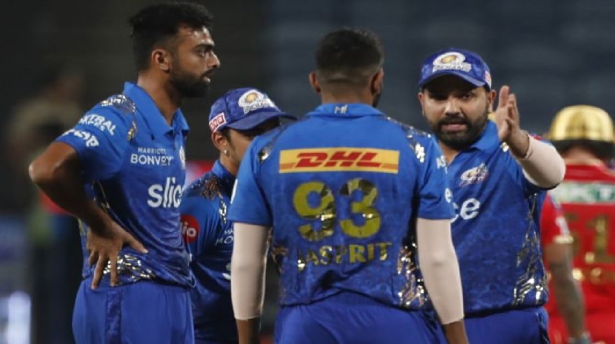 mumbai indians tim david not in playing 11 wasim jaffer comment ipl 2022