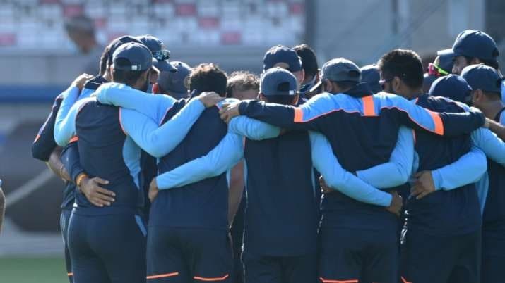 IND vs ENG: मैनचेस्टर से पहले टीम इंडिया के सभी खिलाड़ियों की RT-PCR रिपोर्ट आई नेगेटिव, फिर भी नहीं...