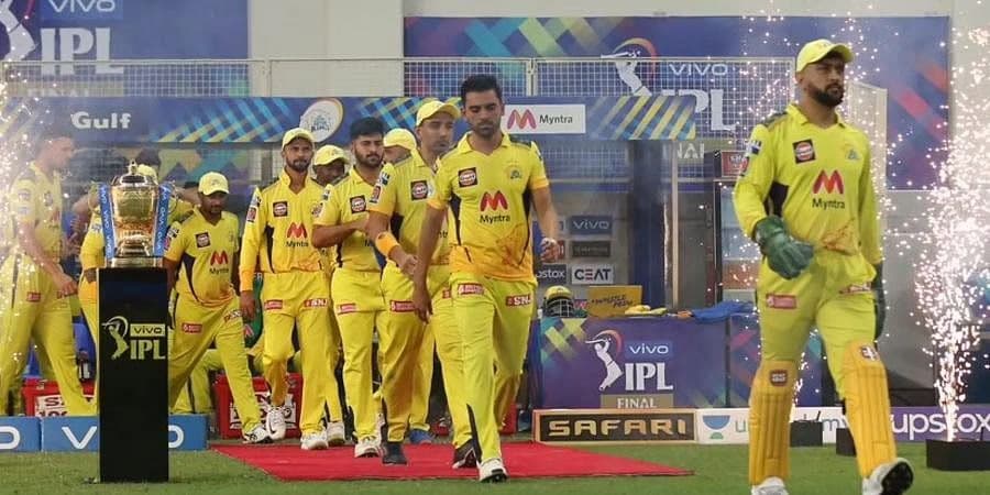 IPL 2022 में चेन्नई, मुंबई और आरसीबी समेत सभी 8 टीमें किसे करेंगी रिटेन और किन्हें बाहर, एक नजर में...