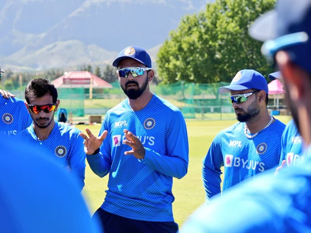 Virat Kohli के बाद इन 2 खिलाड़ियों में से किसी को बनाना चाहिए कप्तान, पूर्व चयनकर्ता ने दी काम की सला...