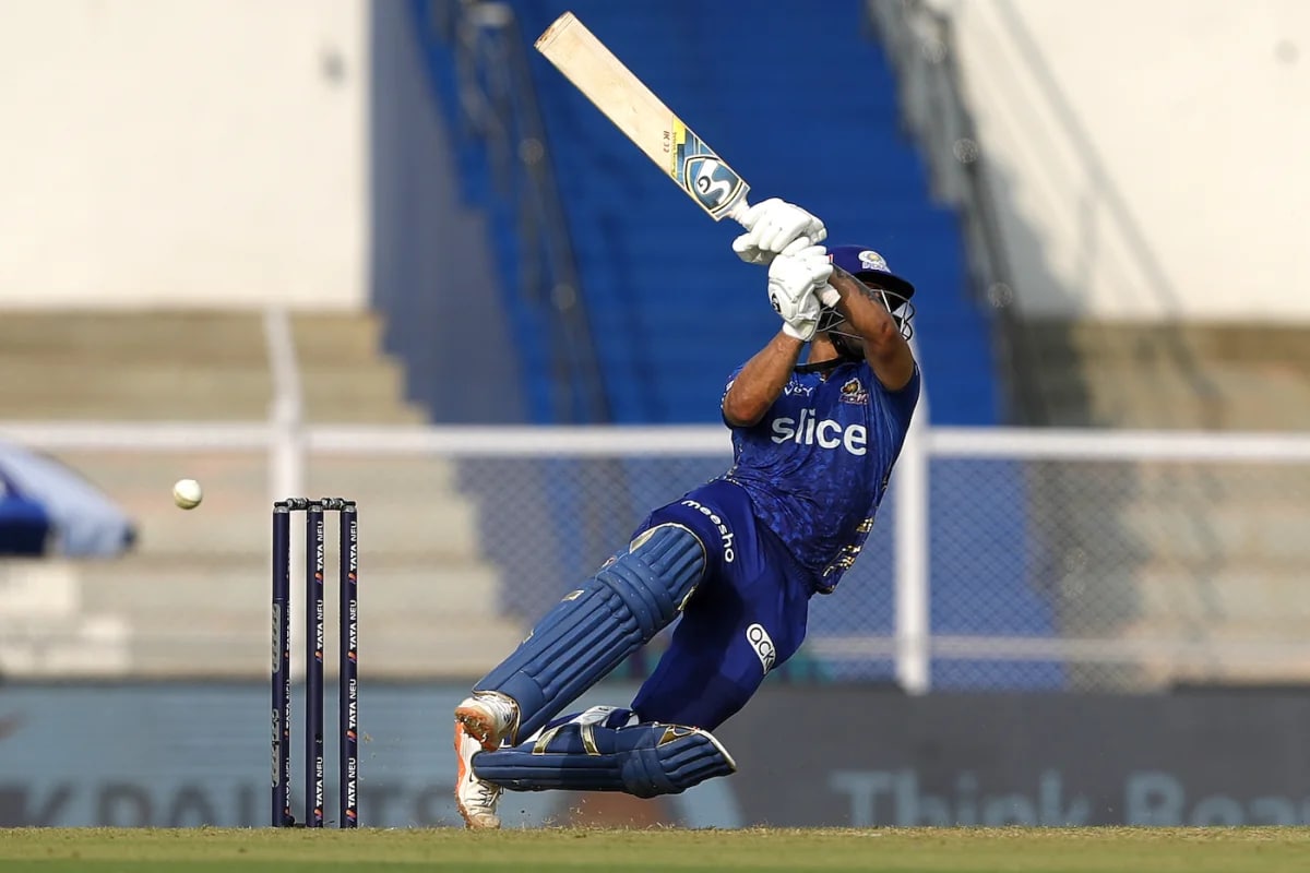 IPL 2022: पहले ही मैच में फिफ्टी लगाकर Ishan Kishan ने किया बड़ा कारनामा, सचिन तेंदुलकर की कर ली बरा...