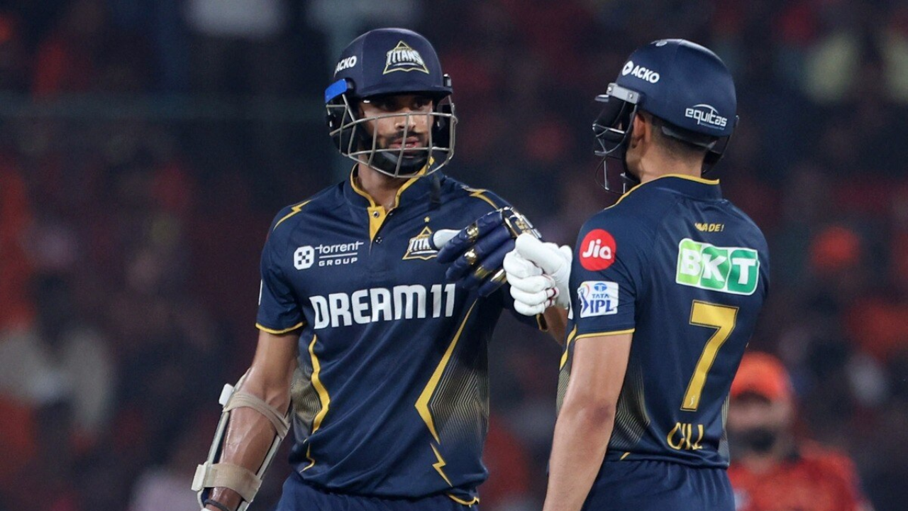 Player Is Not Fit To Play Street Cricket But Captain Gill Is Continuously Giving Opportunities In Team India Due To His Friendship Player Is Not Fit To Play Street Cricket But Captain Gill Is Continuously Giving Opportunities In Team India Due To His Friendship