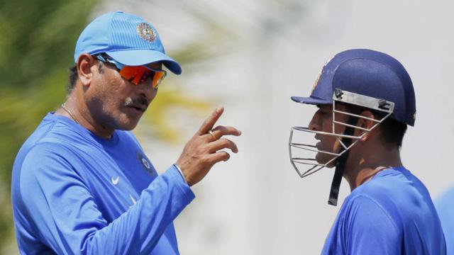 ravi shastri and dhoni