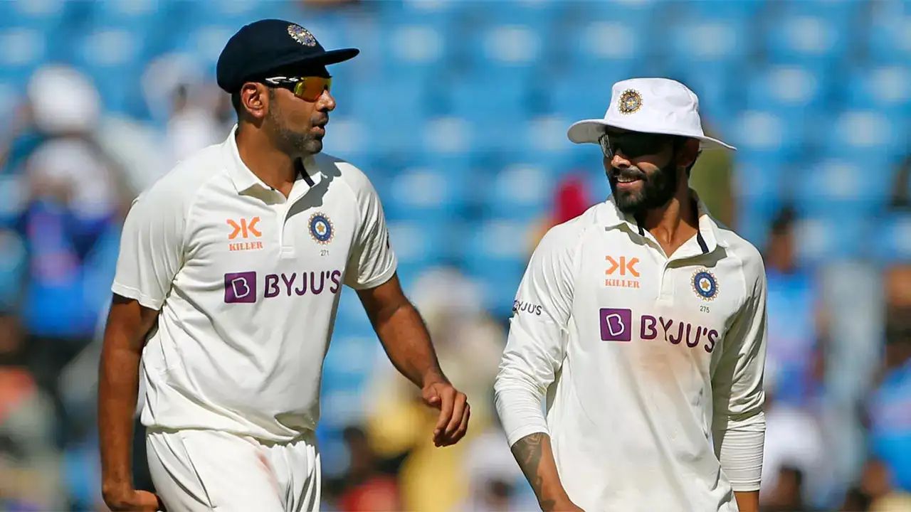 Ravichandran Ashwin And Ravindra Jadeja Ravichandran Ashwin And Ravindra Jadeja