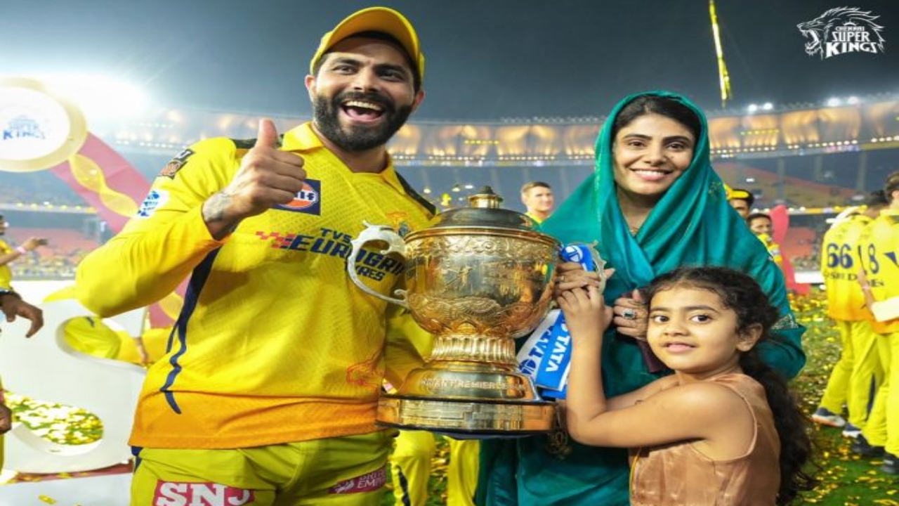 Ravindra Jadeja Family