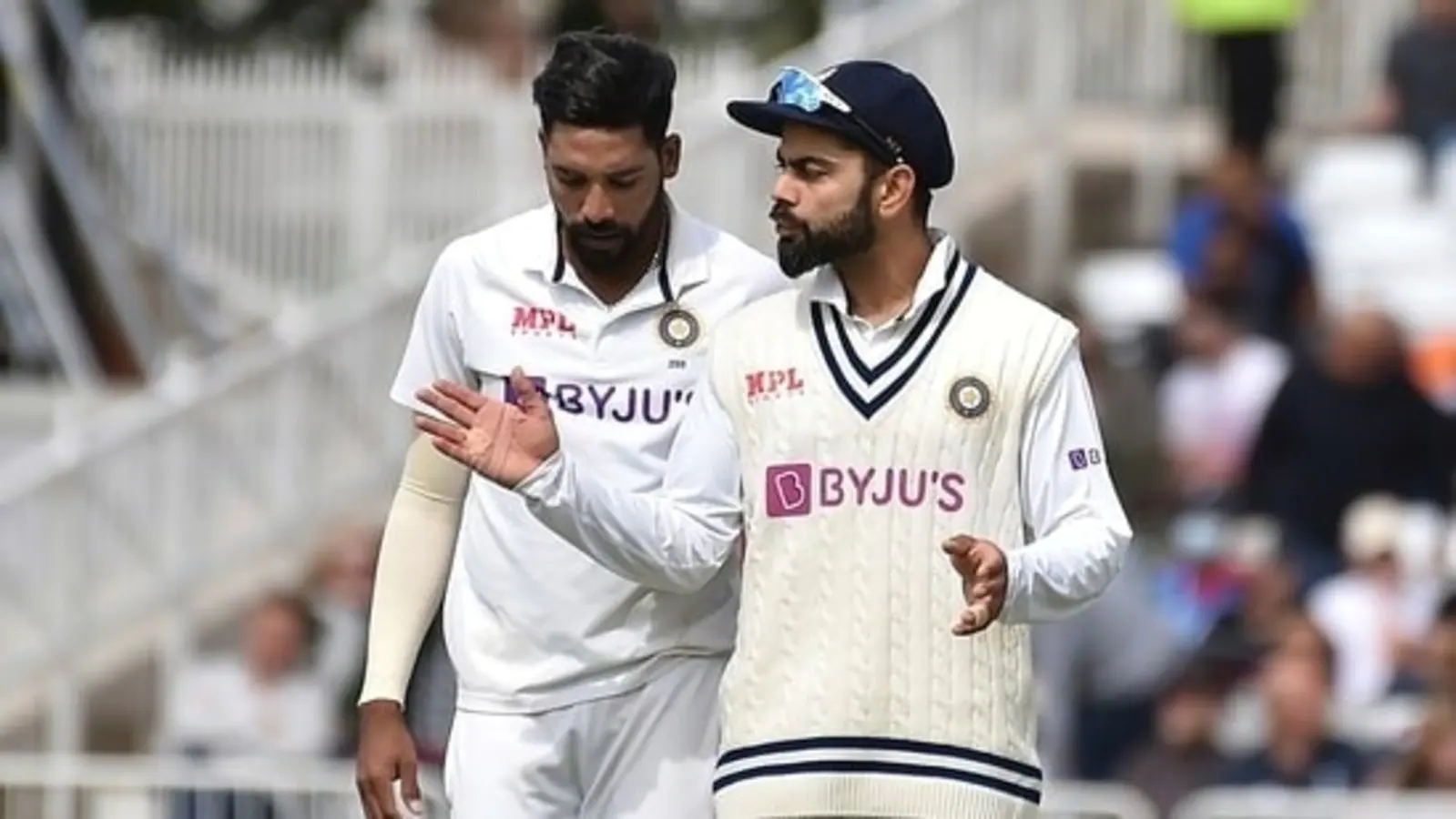 IND vs SL: श्रीलंकाई टीम के खेमे में हुआ खौफ का माहौल उत्पन्न, Team India ने किया इस घातक गेंदबाज क...