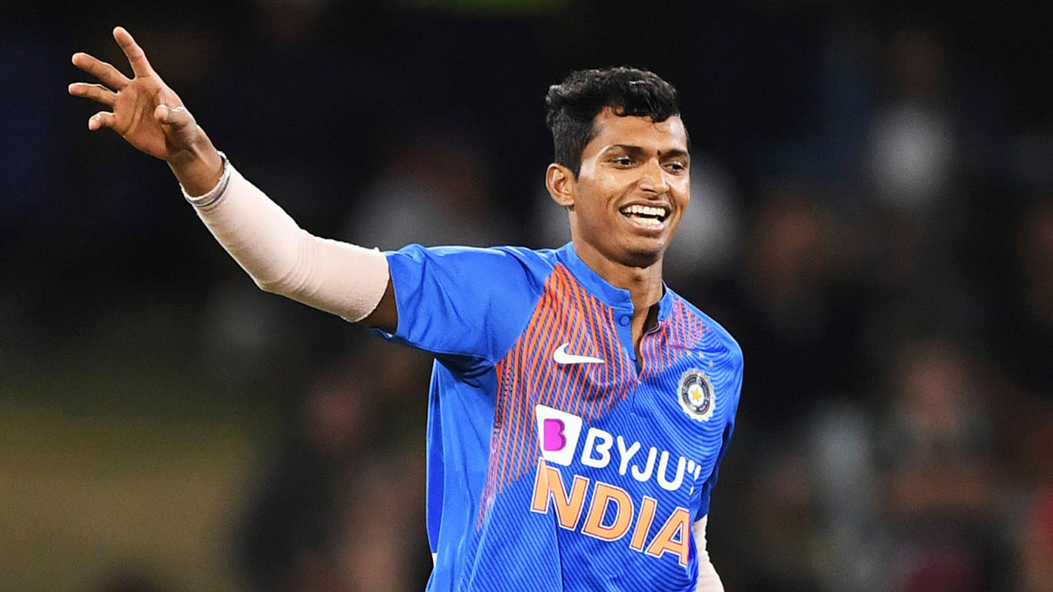 Navdeep Saini ने किया विराट सिंह के शतक का रंग फीका, इशांत शर्मा के हाथ नहीं लगा एक भी विकेट