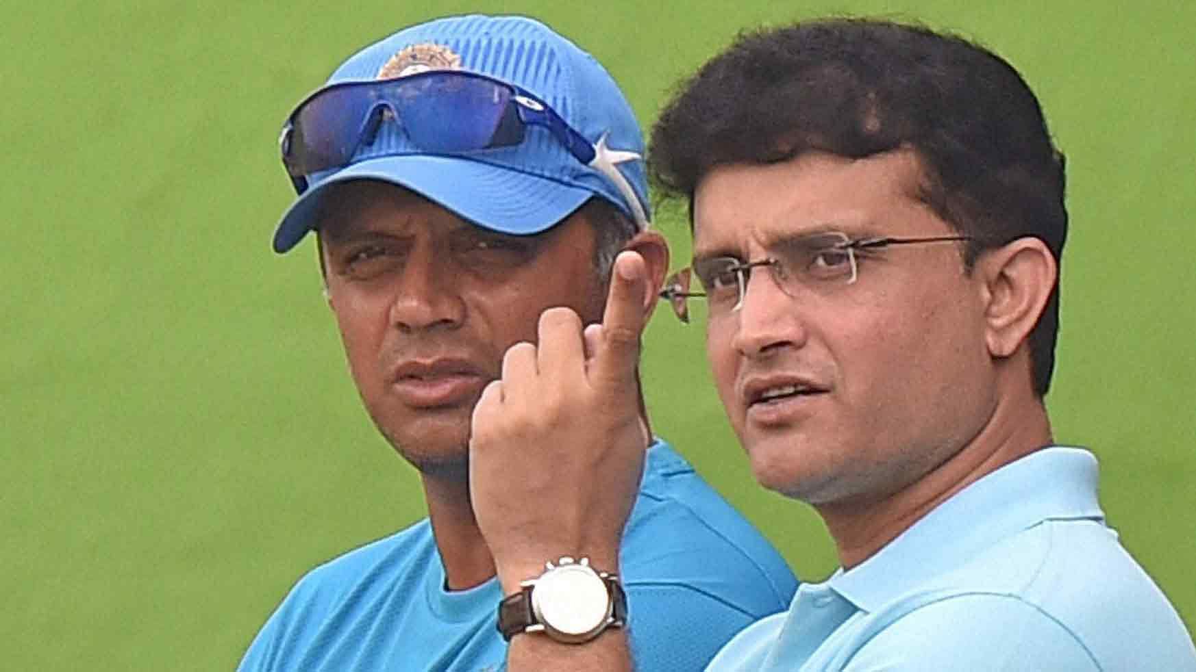 सौरव गांगुली का खुलासा, राहुल द्रविड़ के बाद ये दिग्गज खिलाड़ी बन सकता है अगला कोच
