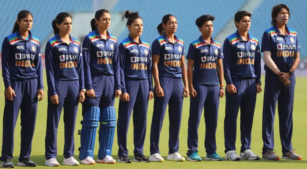 VIDEO: Team India ने कॉमनवेल्थ गेम्स में हिस्सा लेने के लिए भरी उड़ान, जानिए कब होगा भारत-पाकिस्तान...