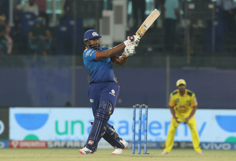 IPL 2021: धमाकेदार रूप में मैच जिताने के बाद किरोन पोलार्ड ने दी सभी को चेतावनी, देखें वीडियो