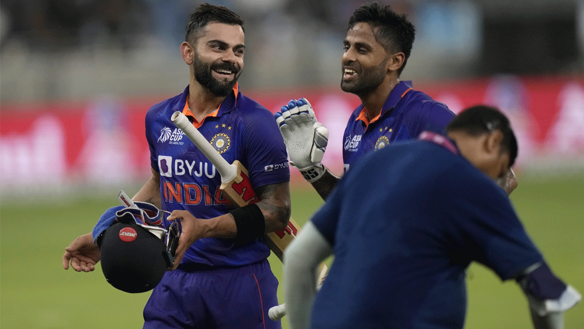 hong kong team gifted t-shirt virat kohli