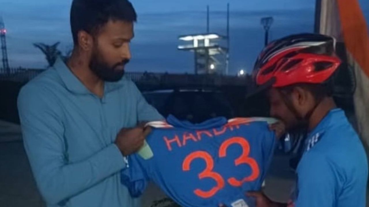 Hardik Pandya 8 