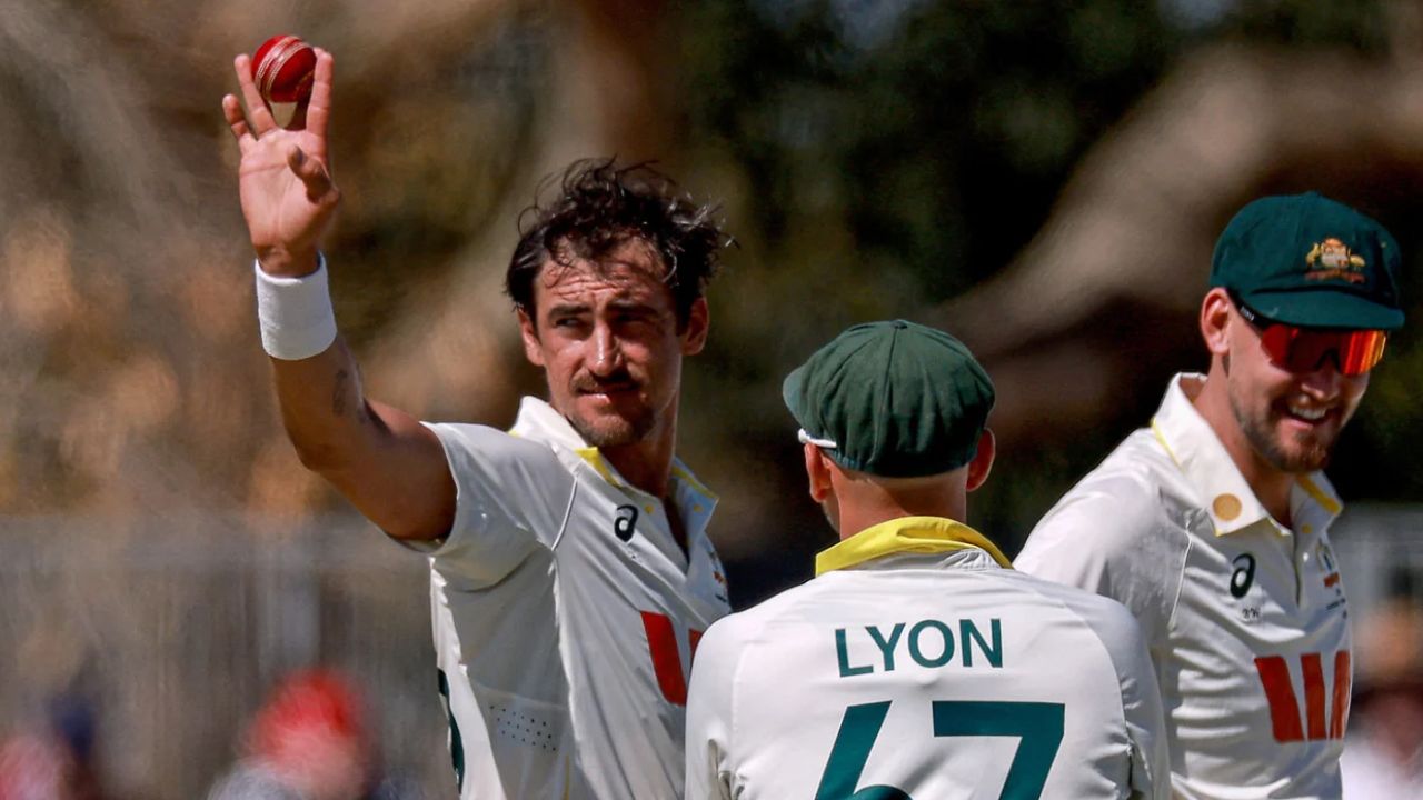 Mitchell Starc 1 