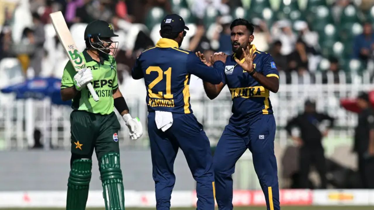Pakistan 28 