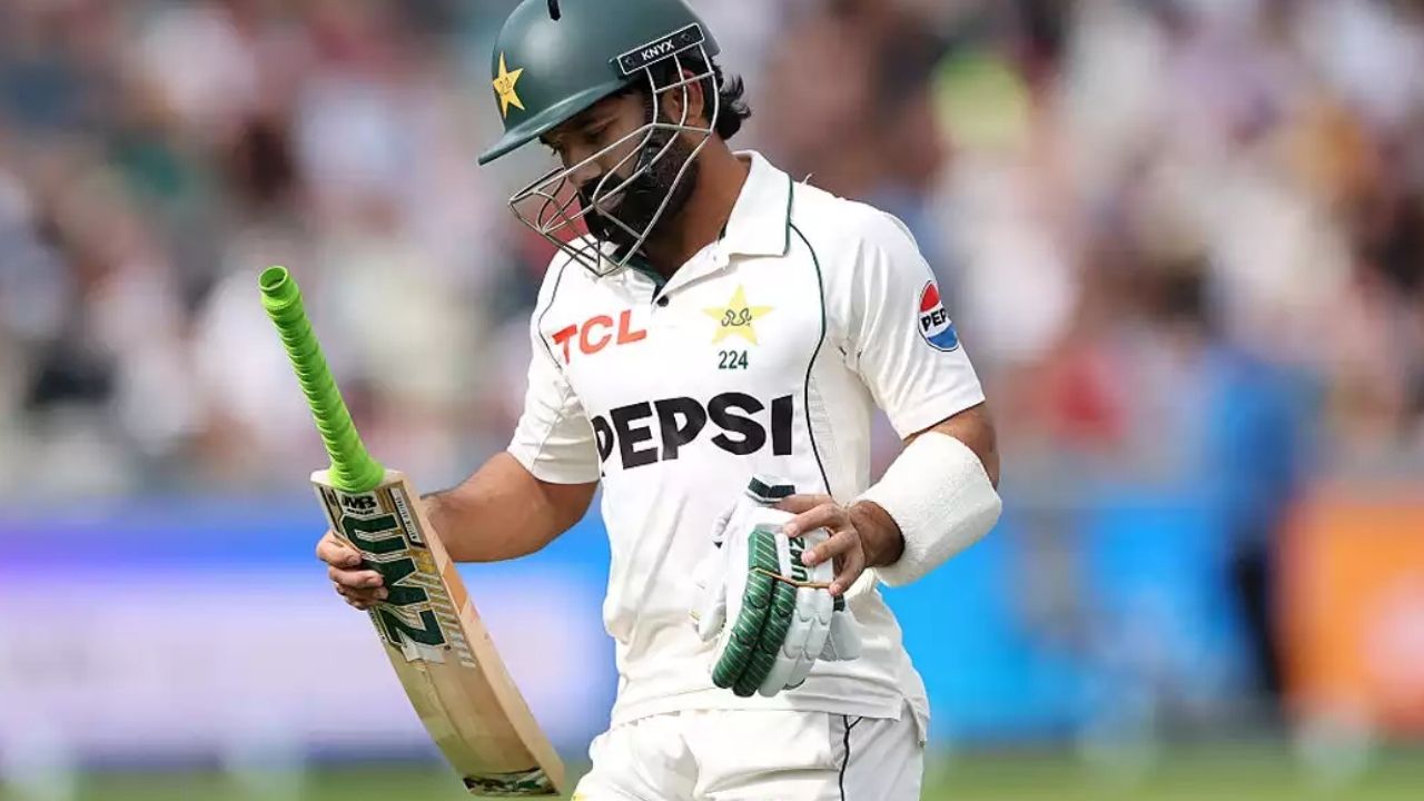 Pakistan 3 