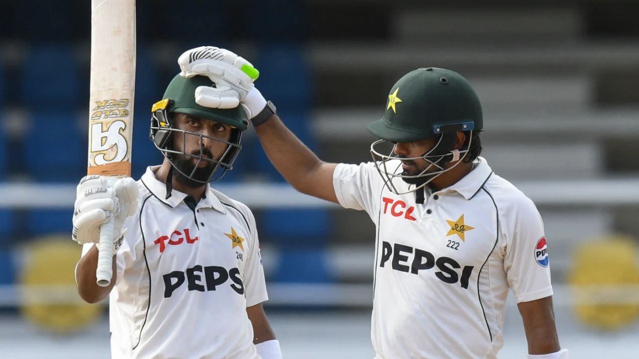 Pakistan 4