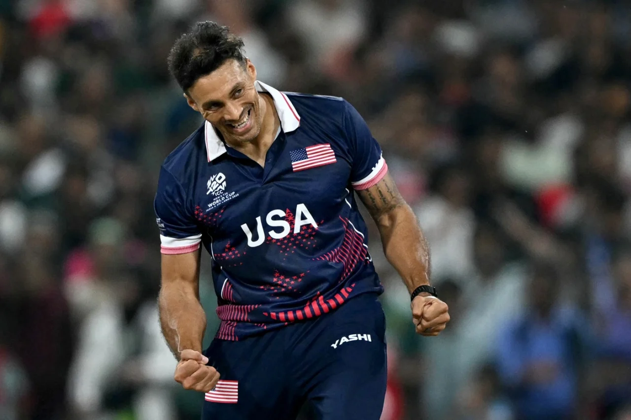 PAK vs USA: Shadley Van Schalkwy