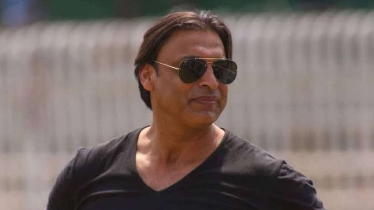 Shoaib Akhtar 1 