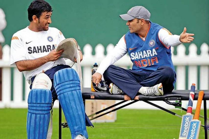 MS Dhoni Virender Sehwag Outlook File Photo 571 855
