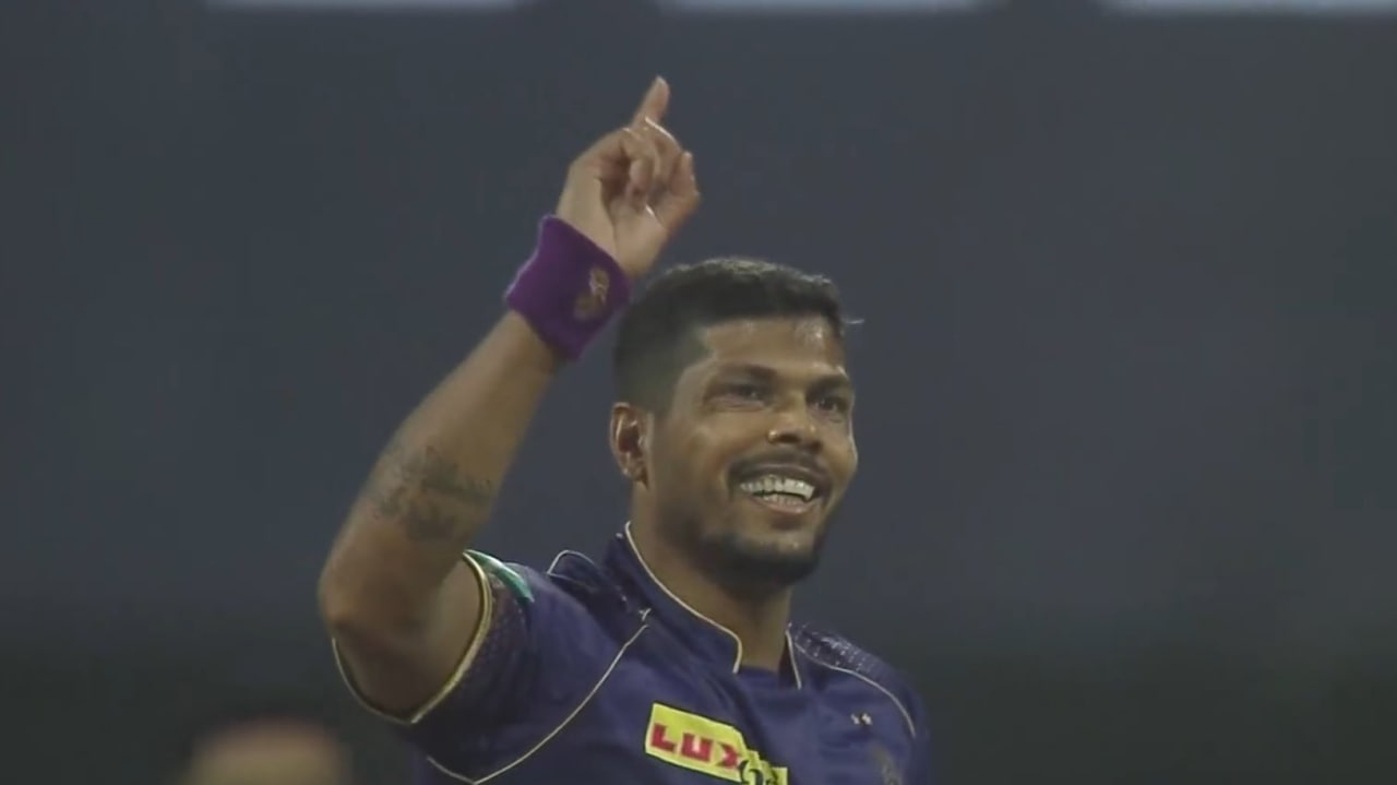 Umesh Yadav took the first wicket of IPL 2022