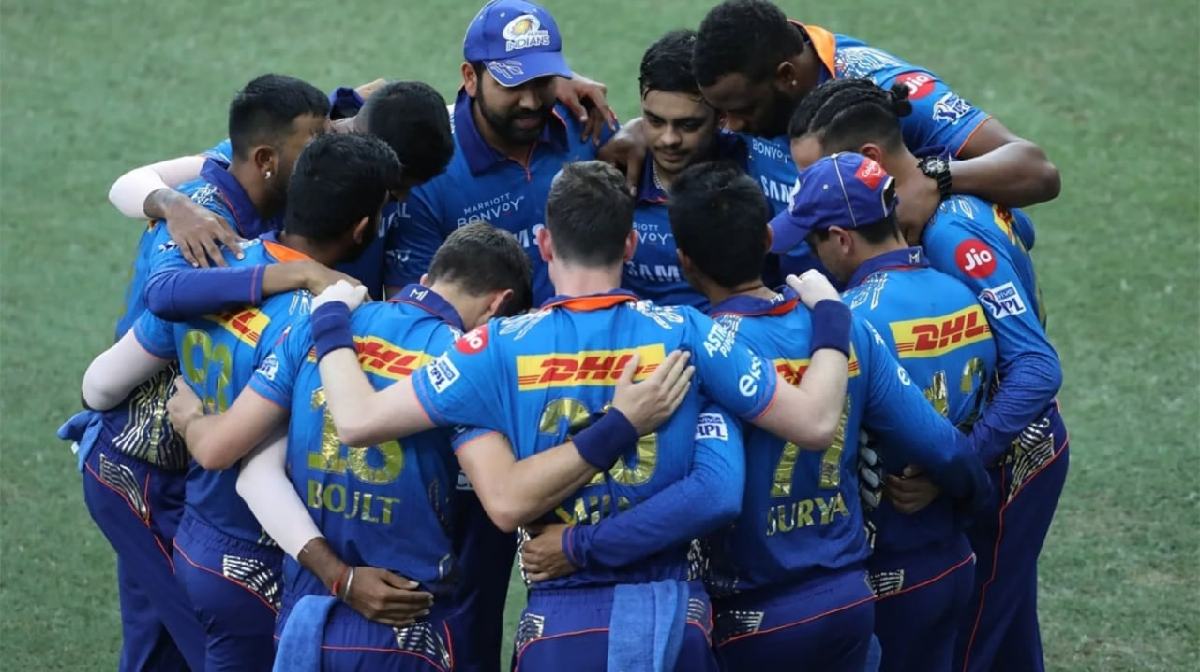 IPL 2022- 3 Players Whom Mumbai Indians Leaving Made the Biggest Mistake
