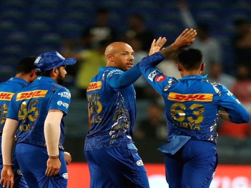 These 3 players have become a burden on Mumbai Indians in IPL 2022