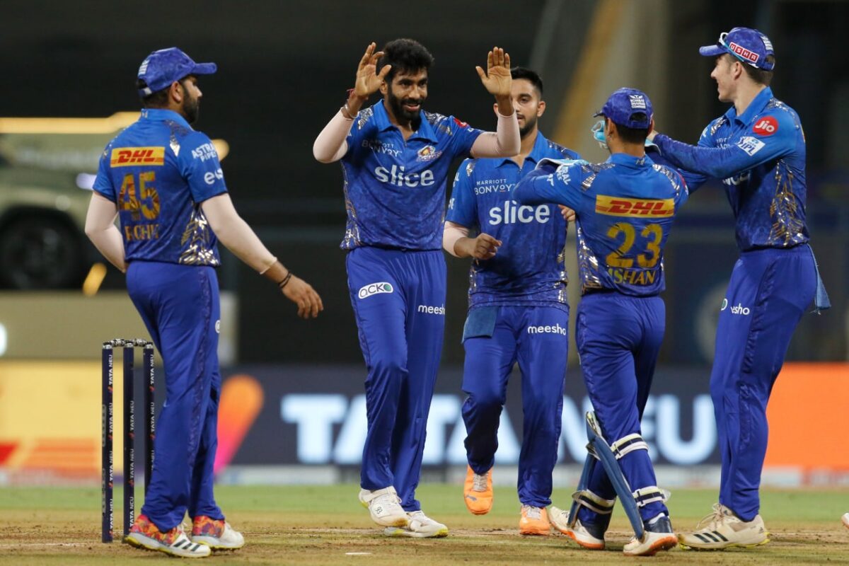 Mumbai Indians won by 5 wickets against DC in 69 IPL 2022