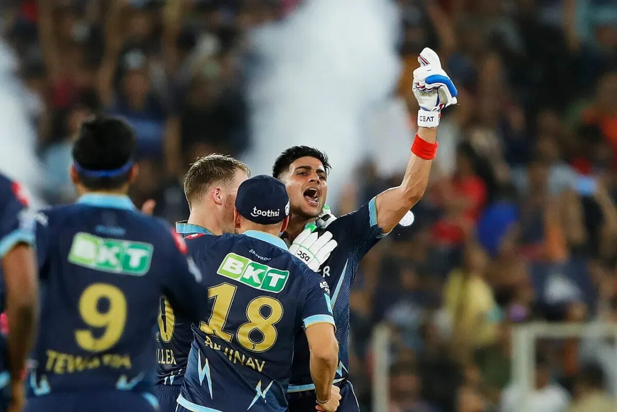 shubman gill became the first batter hit a six to win the ipl