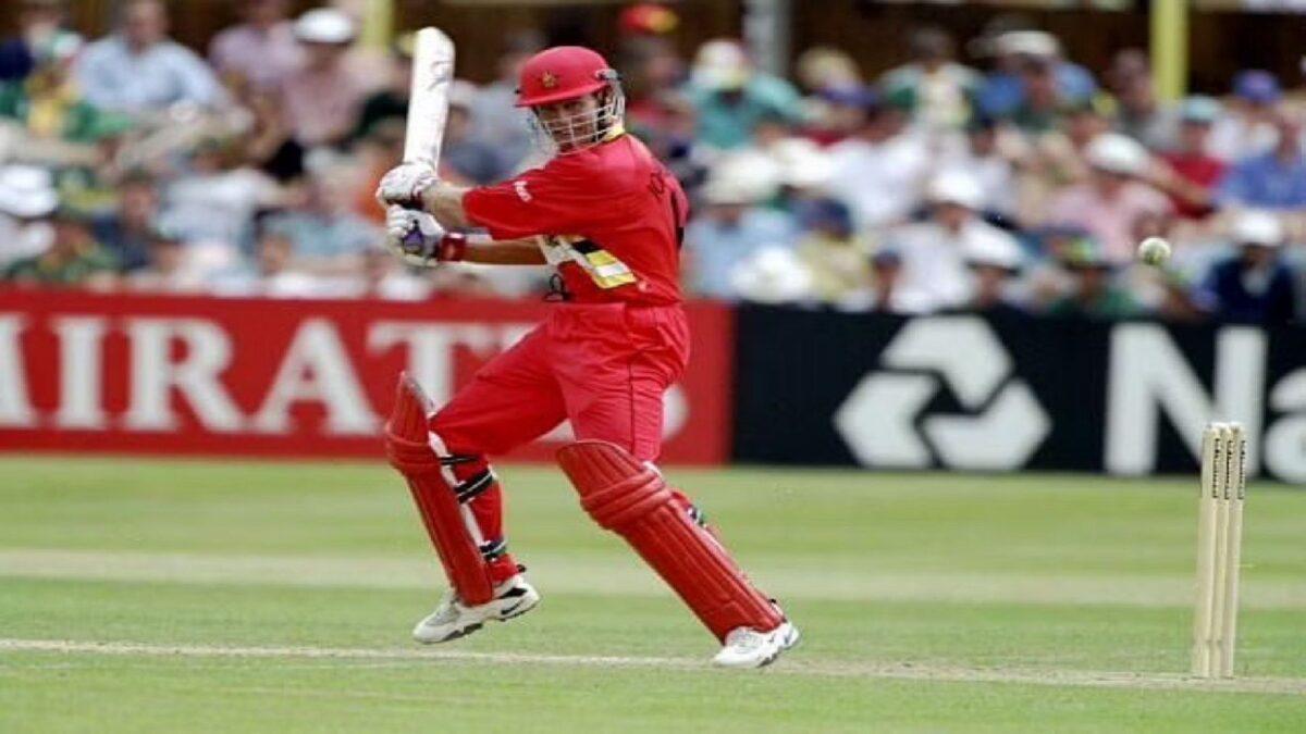 5 players who opened with bat and ball both in cricket