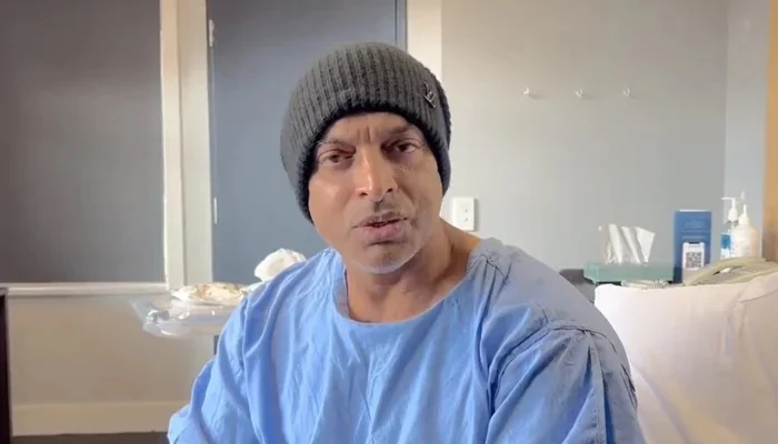 Shoaib Akhtar Knee Surgery-appeal to his fans for prayers on social media