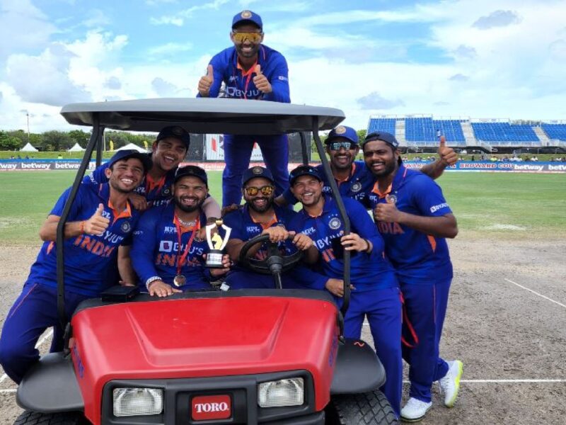 WI vs IND the indian team take a victory lap after completing a 4-1 t20i series win video