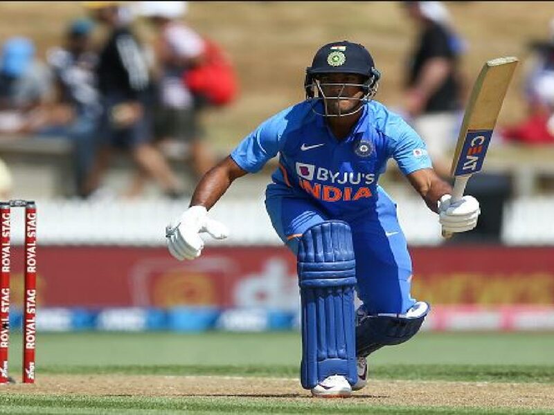 century and scored double century then scored a triple century today mayank agrawal Scored 102 runs in 39 balls but still not returning team india