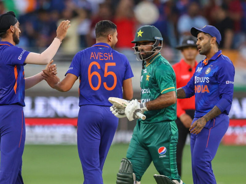 VIDEO: हार के बाद भी पाकिस्तान के बल्लेबाज़ ने जीत लिया सबका दिल, भारत भी हुआ मुरीद, क्रिकेट जगत में हो रही वाहवाही