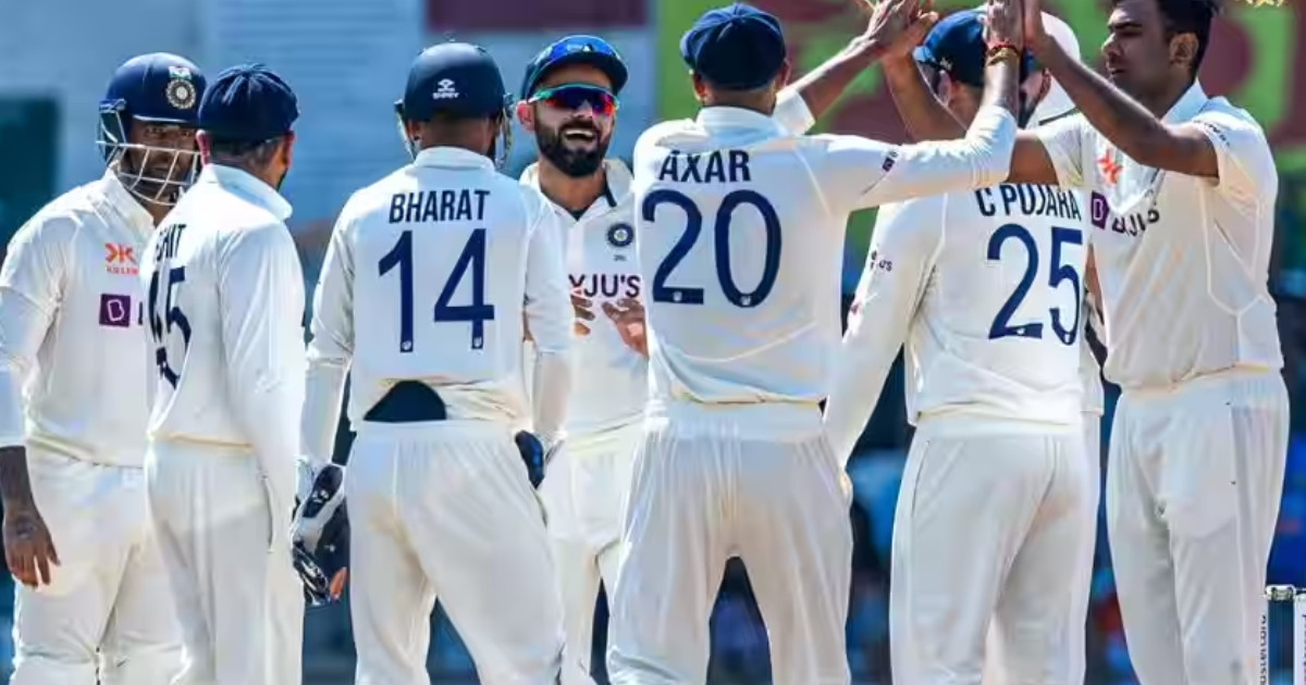 बॉर्डर-गावस्कर ट्रॉफी के बीच टीम इंडिया को लगा बड़ा झटका, स्टार स्पिनर हुआ बाहर रिप्लेसमेंट का भी हुआ ऐलान