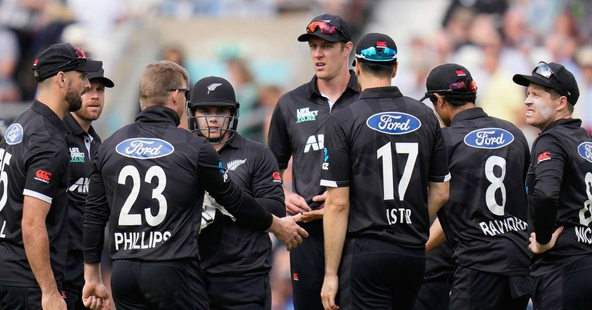 लगातार 2 मैचों में शर्मनाक हार के साथ ही न्यूजीलैंड को लगा झटका, 10 गुणा कम हुई ताकत, ये खिलाड़ी वर्ल्ड कप 2023 से हुआ बाहर