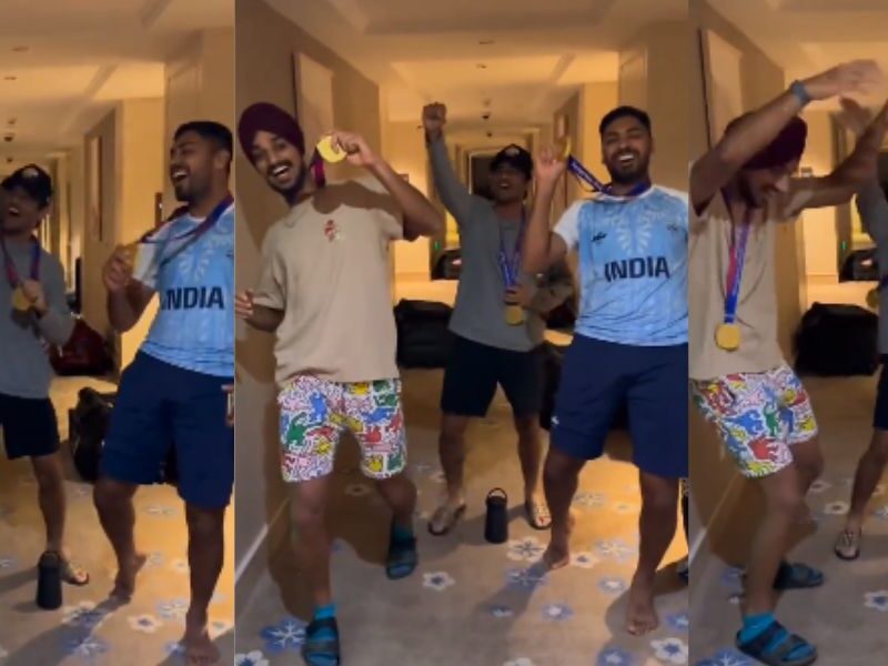 VIDEO: गोल्ड जीतने के बाद देशभक्ति में डूबी टीम इंडिया, आवेश खान से लेकर अर्शदीप समेत सभी खिलाड़ियों ने होटल में मनाया खास जश्न