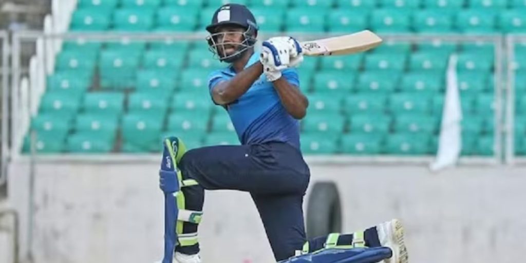 संजू सैमसन ने की रणजी में T20 वाली बल्लेबाजी, गेंदबाजों की ली रिमांड, फिर कर गए ये बड़ी गलती